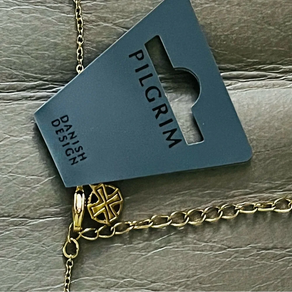 Beautiful pilgrim necklace
